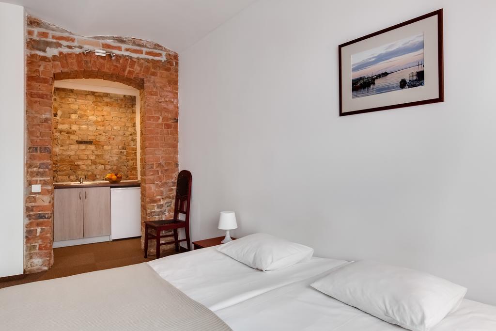 Janne Hotel Riga Room photo